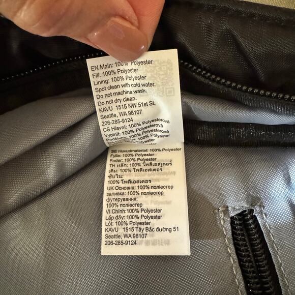 Kavu Bag Rope Sling Black Quilted Gorpcore Hiking Boho Travel Pockets Athleisure - Picture 8 of 13